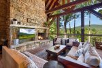 Copperline Lodge - Oversized Outdoor Lounging with Mountain View